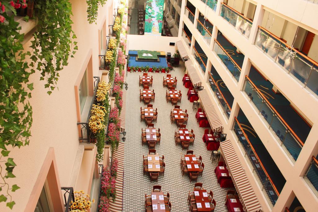 The North Garden Hotel Beijing Wangfujing Eksteriør billede